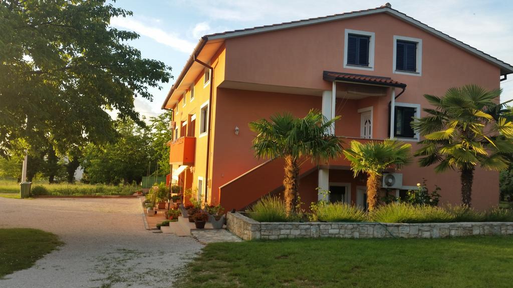 Apartments Davor Umag Exterior photo