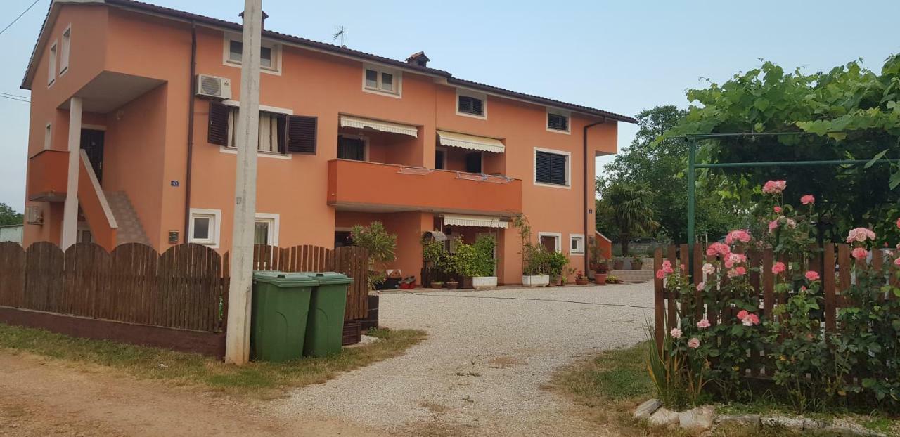 Apartments Davor Umag Exterior photo